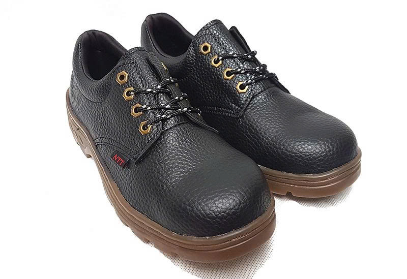 giày bảo hộ ntt p07